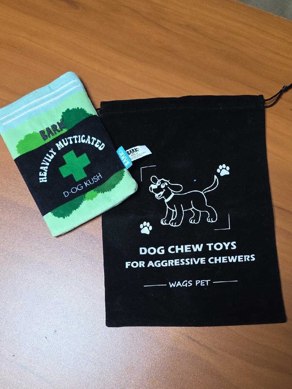 Black Dog Chew Toys Bag & Treat Bag for Aggressive Chewers Brand New